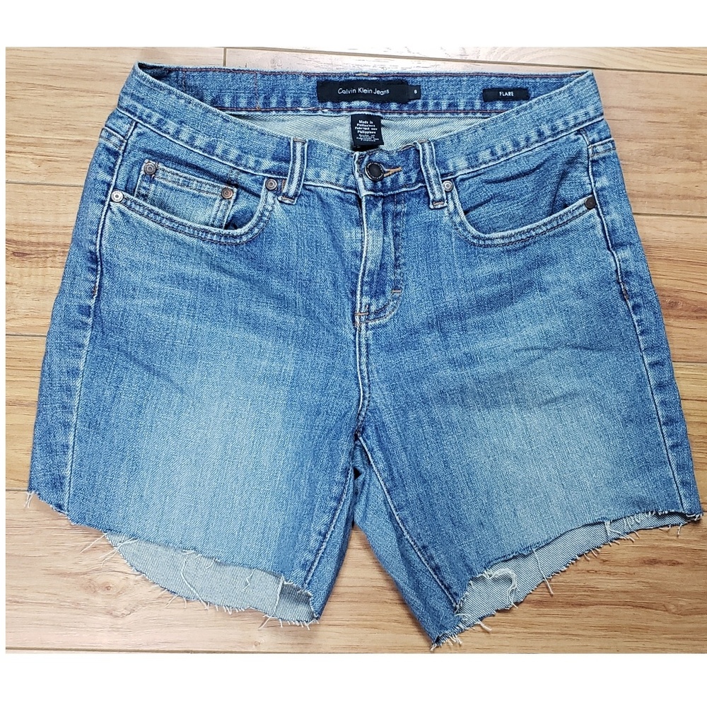 Vintage Denim Calvin Klein size 6 Cut Off Shorts